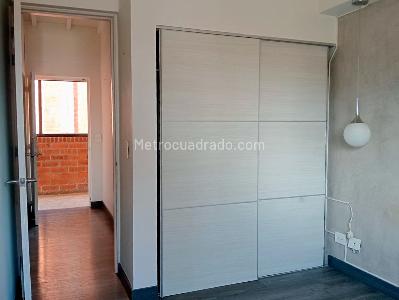 Apartamento de 1 alcoba en arriendo en Laureles, Medellín, 35 m² · foto 10 de 11