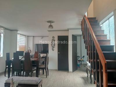 Apartamento en venta en La America, Medellín · foto 3 de 18