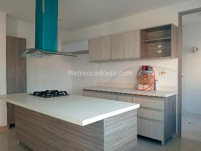 Apartamento en venta en Laureles, Medellín · foto 7 de 19