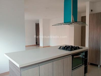 Apartamento en venta en Laureles, Medellín · foto 8 de 19