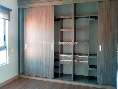 Apartamento en venta en Laureles, Medellín · foto 9 de 19