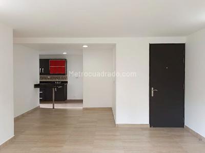 Apartamento de 3 alcobas en venta en Belen, Medellín, 85 m² · foto 4 de 18
