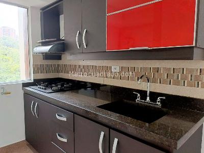 Apartamento de 3 alcobas en venta en Belen, Medellín, 85 m² · foto 6 de 18