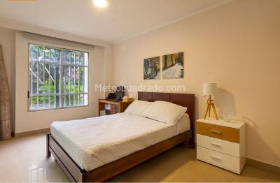 Apartamento de 3 alcobas en venta en Laureles, Medellín, 180 m² · foto 10 de 16