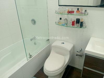 Apartamento de 3 alcobas en venta en Laureles, Medellín, 180 m² · foto 16 de 16