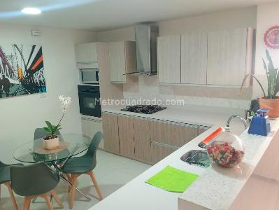 Apartamento de 3 alcobas en venta en Laureles, Medellín, 180 m² · foto 8 de 16