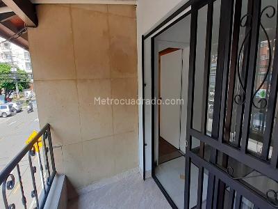 Casa de 4 alcobas en venta en Laureles, Medellín, 240 m² · foto 15 de 16