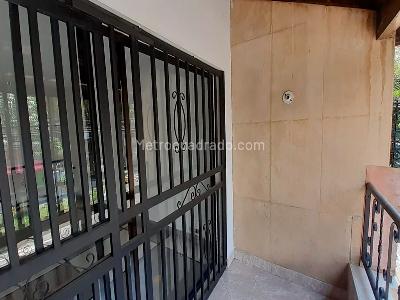Casa de 4 alcobas en venta en Laureles, Medellín, 240 m² · foto 16 de 16