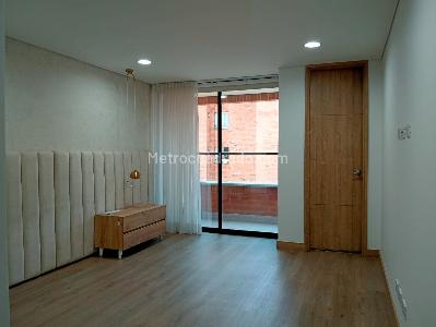 Apartamento de 3 alcobas en venta en Laureles, Medellín, 161 m² · foto 13 de 19