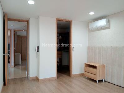 Apartamento de 3 alcobas en venta en Laureles, Medellín, 161 m² · foto 14 de 19