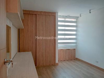 Apartamento de 3 alcobas en venta en Laureles, Medellín, 161 m² · foto 9 de 19