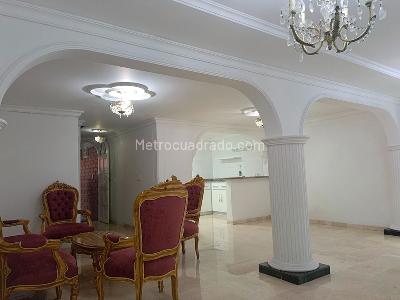 Casa de 5 alcobas en venta en Belen, Medellín, 198 m² · foto 4 de 20
