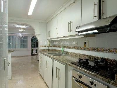 Casa de 5 alcobas en venta en Belen, Medellín, 198 m² · foto 7 de 20