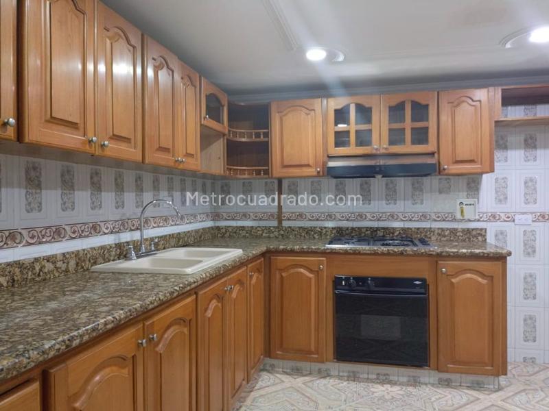 Casa Independiente de 3 Alcobas en Guayabal - 8
