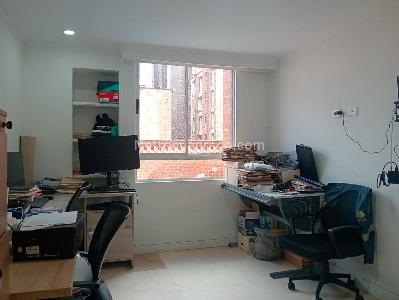 Apartamento de 3 alcobas en venta en Laureles, Medellín, 124 m² · foto 14 de 19
