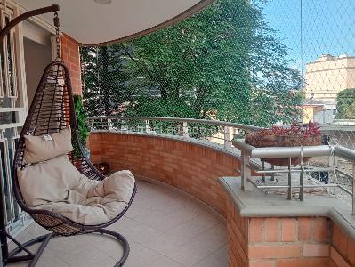 Apartamento de 3 alcobas en venta en Laureles, Medellín, 124 m² · foto 19 de 19