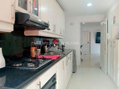 Apartamento de 3 alcobas en venta en Laureles, Medellín, 124 m² · foto 5 de 19