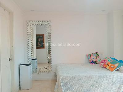 Apartamento de 3 alcobas en venta en Laureles, Medellín, 124 m² · foto 7 de 19