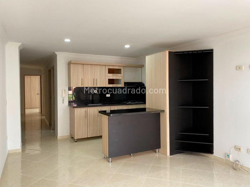 3BR Apartment Near Parks in Belen - 4