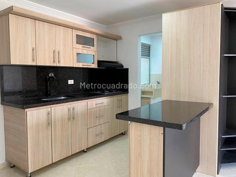 3BR Apartment Near Parks in Belen - 5