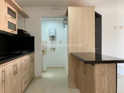 Apartamento en venta en Belen, Medellín · foto 6 de 17
