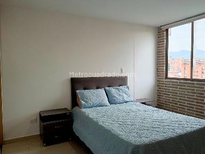 Apartamento en arriendo en Belen, Medellín · foto 8 de 14