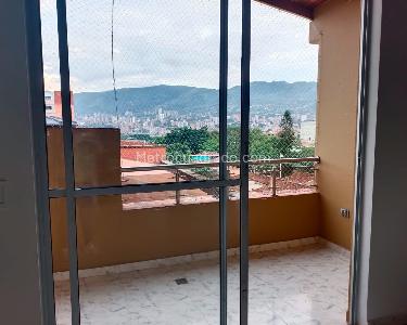Apartamento de 3 alcobas en venta en Itagui, Itagüí, 115 m² · foto 11 de 12
