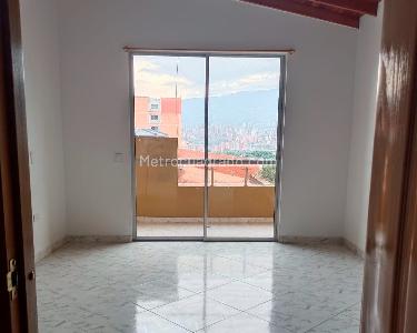Apartamento de 3 alcobas en venta en Itagui, Itagüí, 115 m² · foto 4 de 12