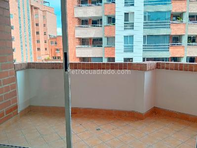 Apartamento de 3 alcobas en venta en Laureles, Medellín, 145 m² · foto 19 de 19