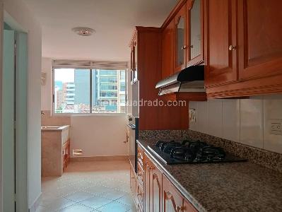 Apartamento de 3 alcobas en venta en Laureles, Medellín, 145 m² · foto 7 de 19