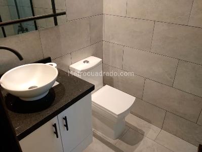 Apartamento de 4 alcobas en venta en Laureles, Medellín, 249 m² · foto 18 de 19