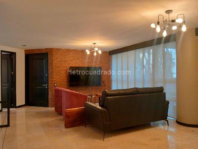 Apartamento de 4 alcobas en venta en Laureles, Medellín, 249 m² · foto 3 de 19