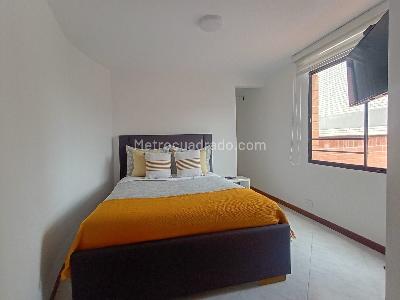 Apartamento en arriendo en Laureles, Medellín · foto 12 de 19