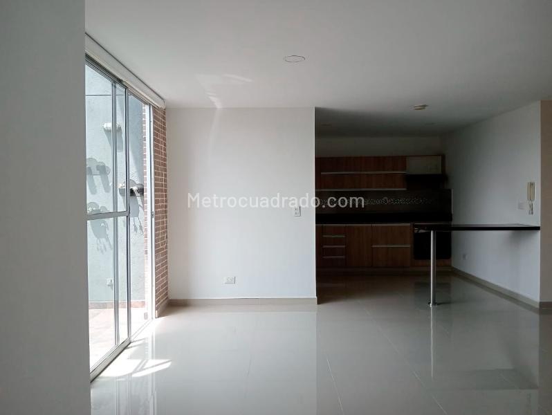 Apartamento de 3 Alcobas con Estilo en Laureles - 4