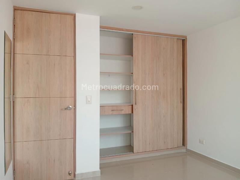 Apartamento de 3 Alcobas con Estilo en Laureles - 8