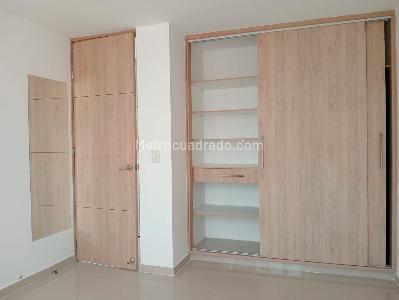 Apartamento de 3 alcobas en venta en San Joaquín, Medellín, 90 m² · foto 10 de 18