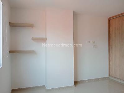 Apartamento de 3 alcobas en venta en San Joaquín, Medellín, 90 m² · foto 12 de 18