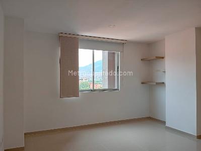 Apartamento de 3 alcobas en venta en San Joaquín, Medellín, 90 m² · foto 9 de 18