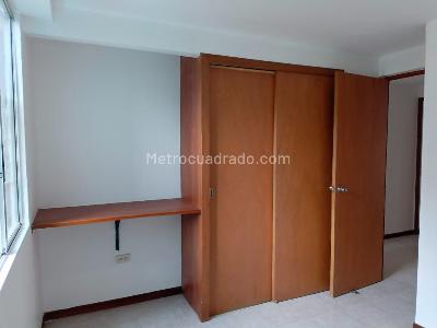 Apartamento de 3 alcobas en arriendo en Belen, Medellín, 77 m² · foto 13 de 15