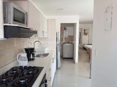 Apartamento de 3 alcobas en arriendo en Belen, Medellín, 120 m² · foto 5 de 14