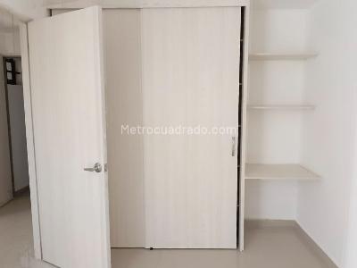 Apartamento en arriendo en Belen, Medellín · foto 10 de 15