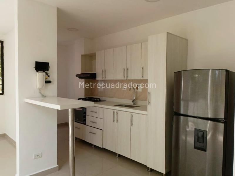 Apartamento Amplio de 3 Alcobas en Belén - 4