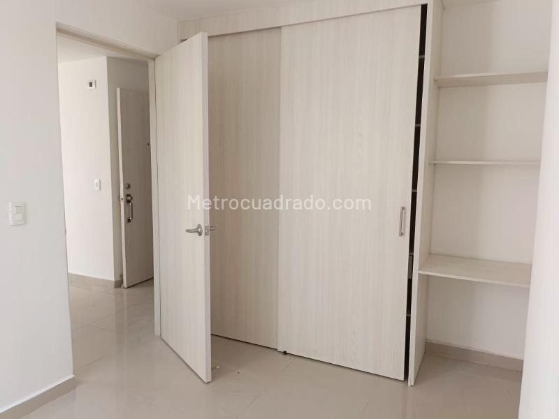 Apartamento Amplio de 3 Alcobas en Belén - 9