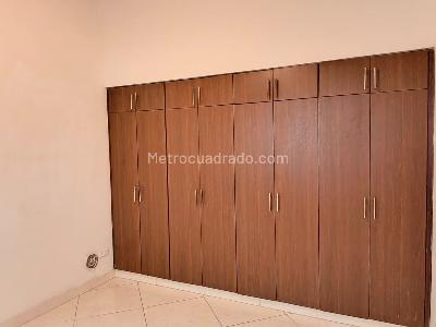 Apartamento en arriendo en Belen, Medellín · foto 10 de 15