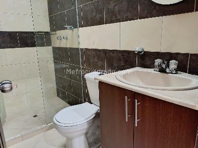 Apartamento en arriendo en Belen, Medellín · foto 13 de 15