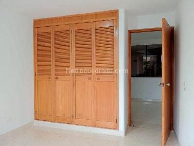 Apartamento de 4 alcobas en venta en Laureles, Medellín, 165 m² · foto 16 de 20
