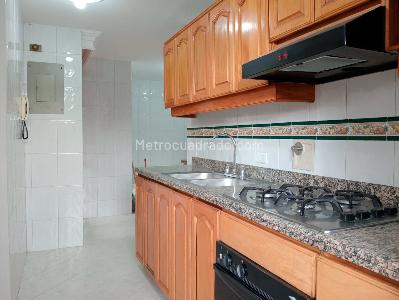 Apartamento de 4 alcobas en venta en Laureles, Medellín, 165 m² · foto 7 de 20