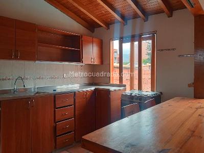 Apartamento en arriendo en Laureles, Medellín · foto 6 de 18