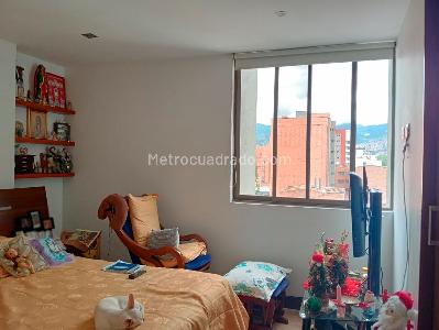 Apartamento en venta en Laureles, Medellín · foto 14 de 19