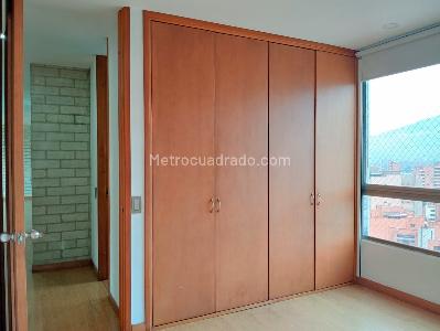 Apartamento de 3 alcobas en arriendo en Laureles, Medellín, 104 m² · foto 9 de 18